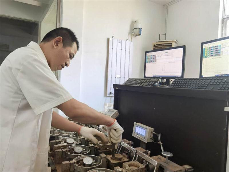 公司同002A：土工試驗甲級，可以承擔(dān)甲級及以下工程勘察資格所能承擔(dān)工程勘察項目的土工試驗任務(wù)； 聯(lián)系人：任玲，電話：18653883892(圖2)